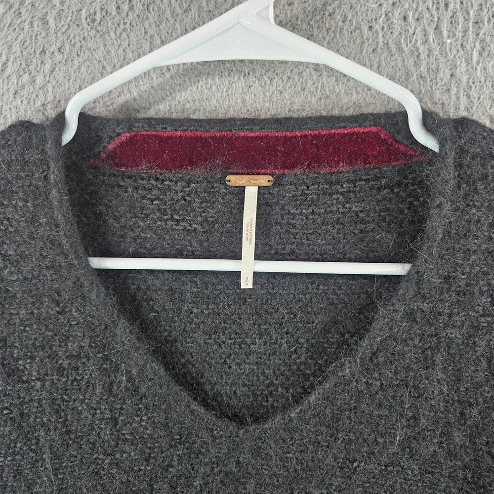 Free People Women Charcoal Gray Alpaca‎ Blend V-Neck Fuzzy Knit Sweater Small